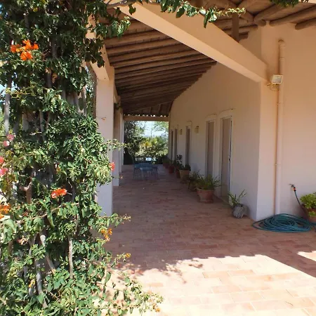 Sleeps 6 Villa Corotelo
