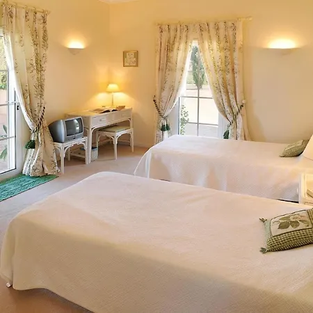 Sleeps 6 Villa